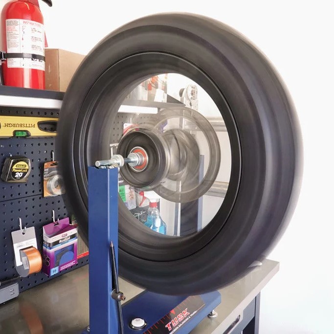 balance a motorcycle tire